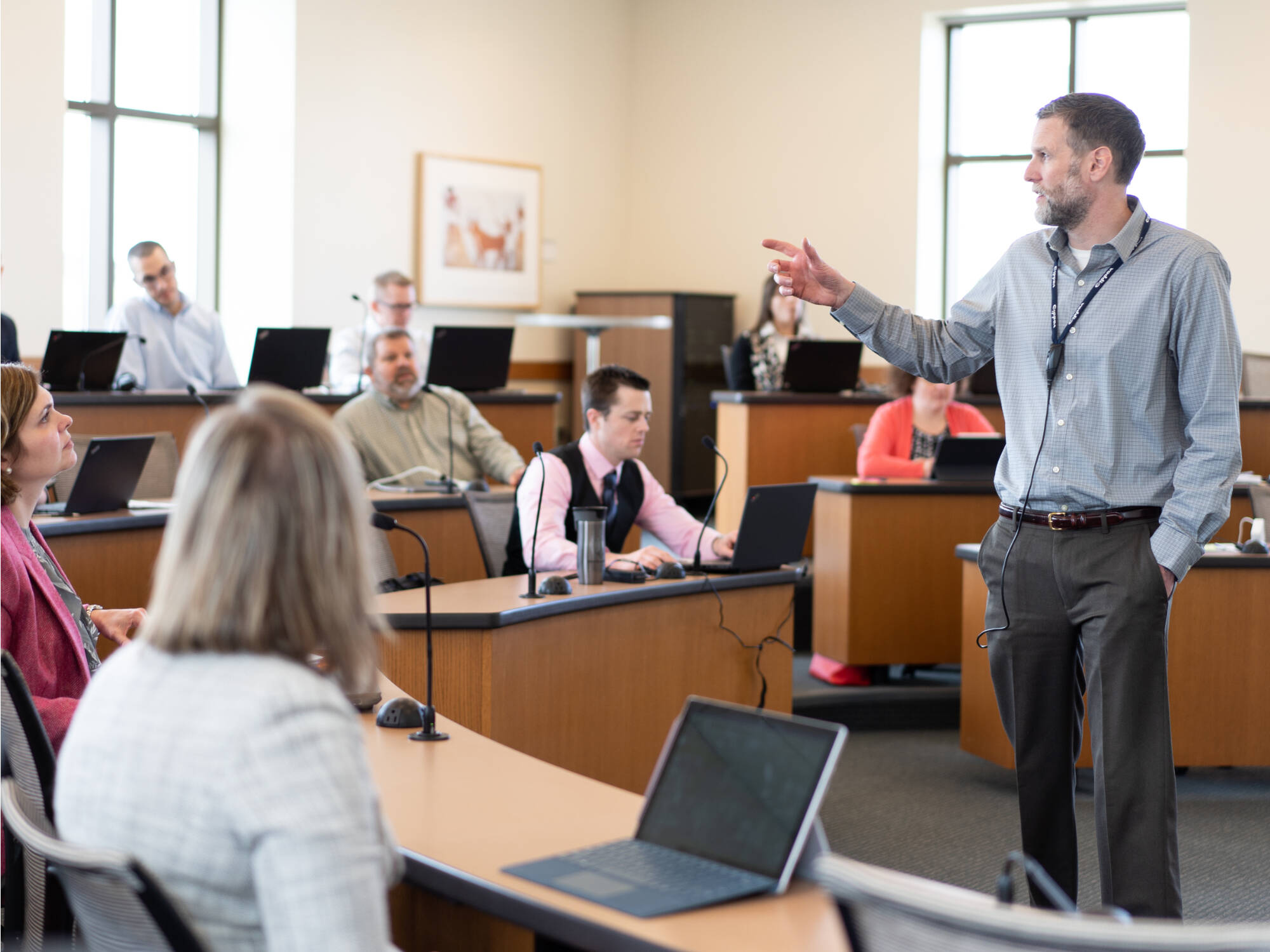 Chris Hinsch pointing, teaching a class